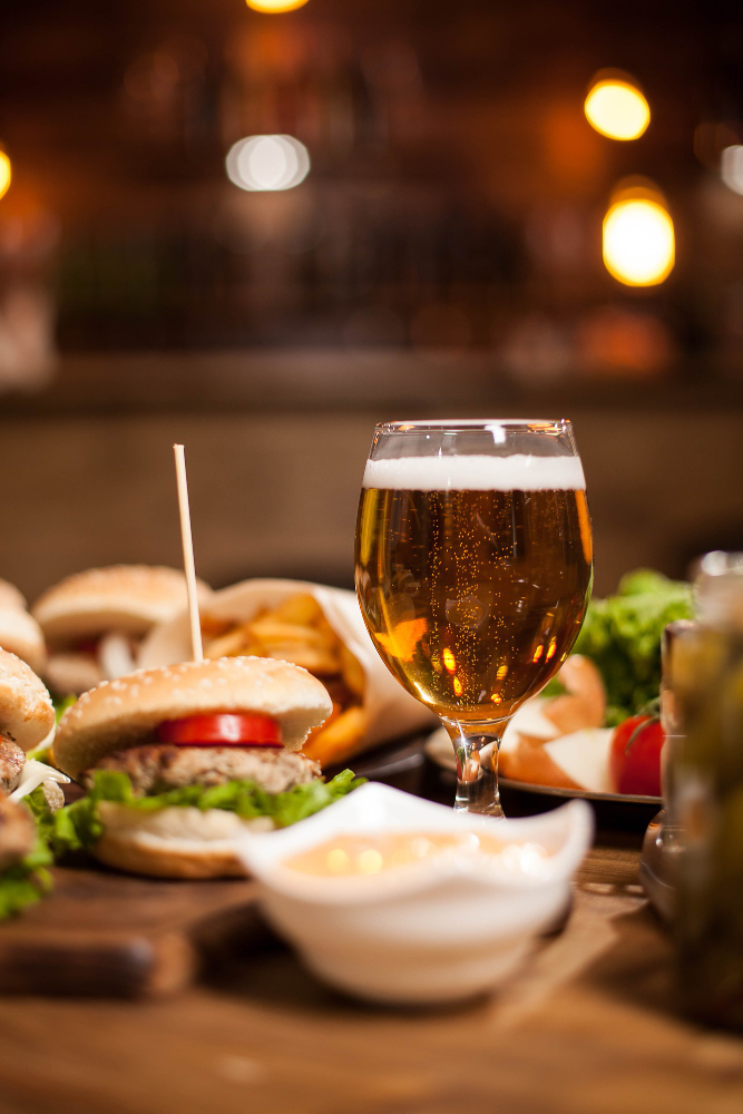 Pairing Craft Beers with Classic Bar Foods